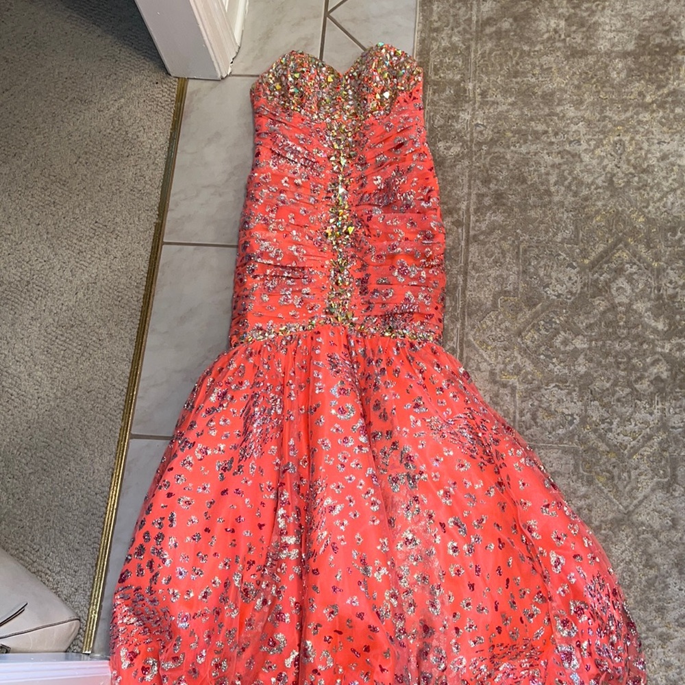 Jovani designer Coral  size 10 mermaid dress rhinestones beaded prom quinceanera